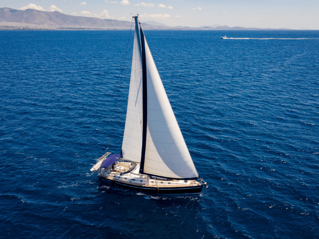 santorini sailing cruise
