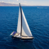 sailing-boat-cruise-santorini